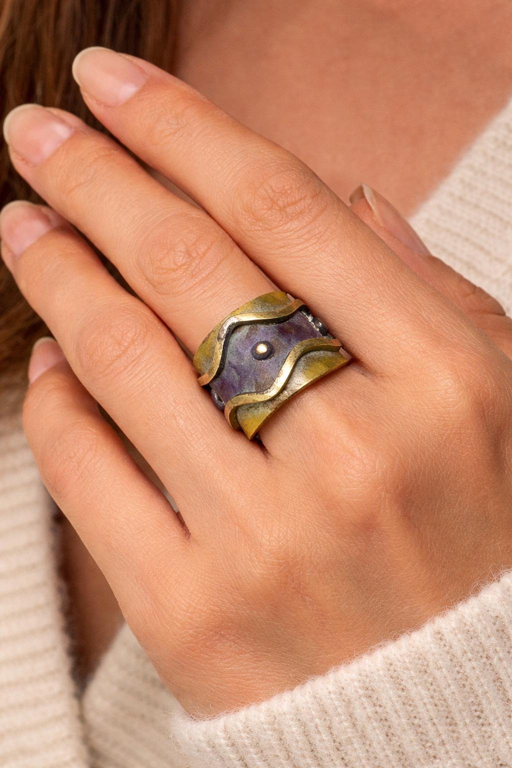 Copper Patina Handcrafted Ring - Olive Zigzag