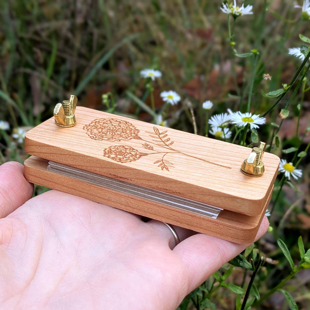 Pocket Size Flower Press With Marigold Design | 2"x4"