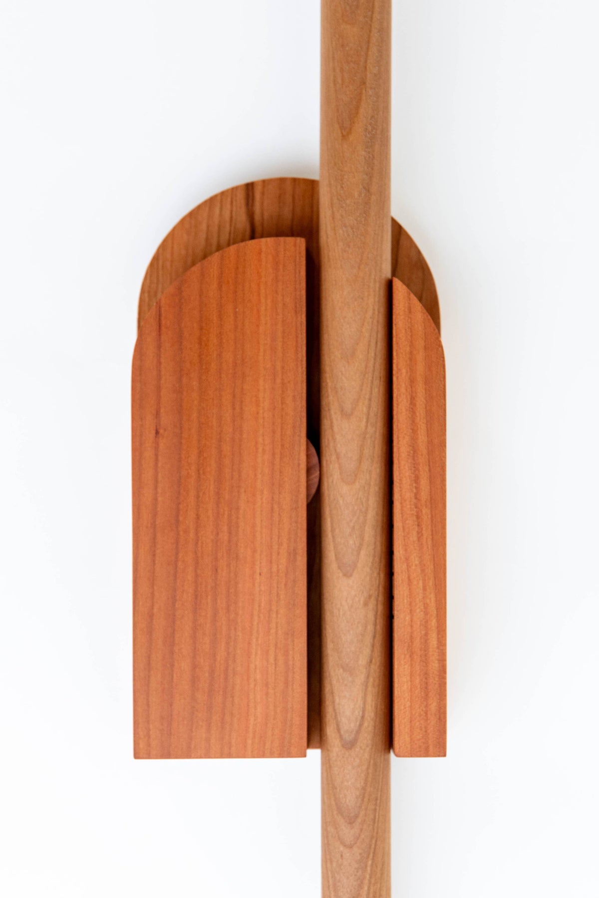 Dutch Broom Hanger Wholesale