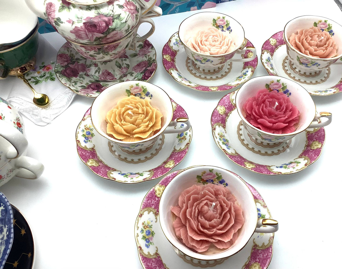 Candles in a Teacup - Scented Flower Candle