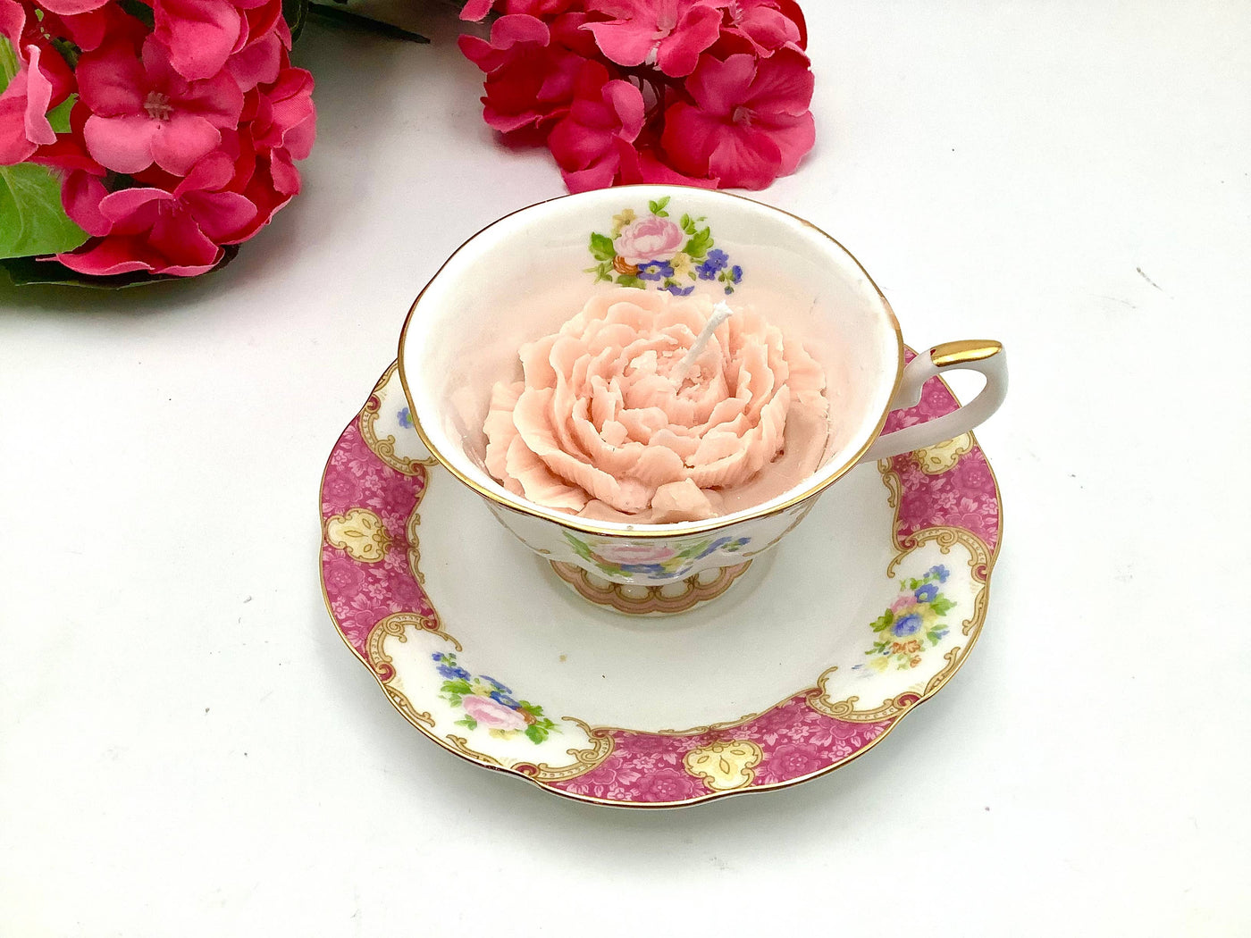 Candles in a Teacup - Scented Flower Candle