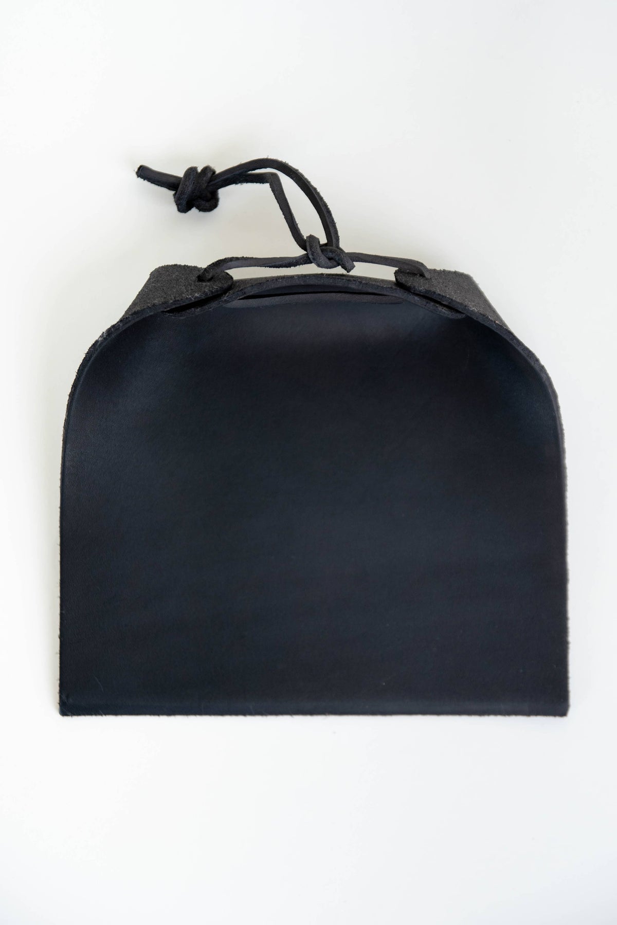 Leather Dustpan Wholesale